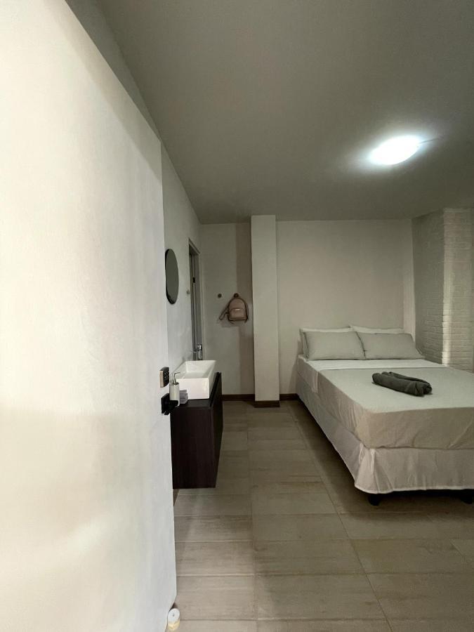 Nina'S - Juan Santamaria Hotel Alajuela Екстериор снимка